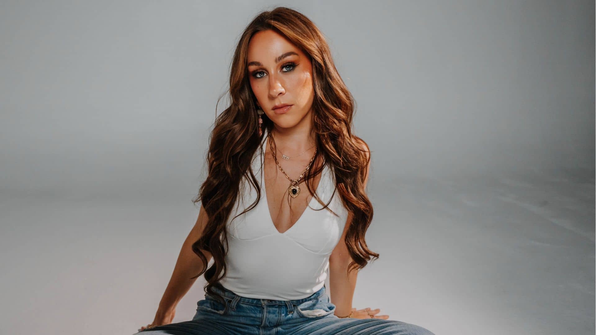 Promotional image for Madeline Carter on November 5, 2026, at Carol's Pub.